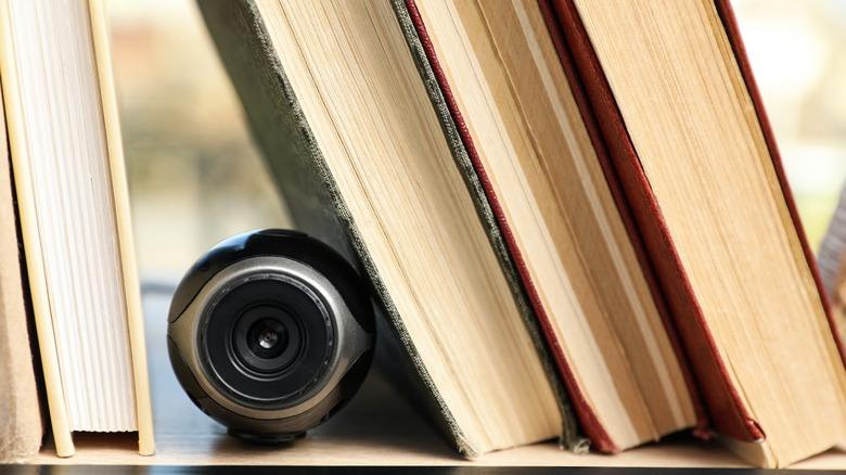 How to Protect Your Privacy When Traveling